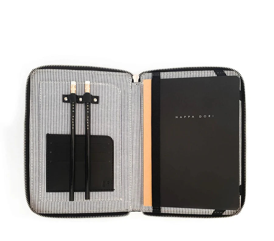 Harness Organiser 02 - Leather